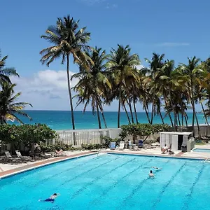 https://kasa-las-palmas-studio-apt-for-2-ocean-view-beachfront.comcaribbean.com